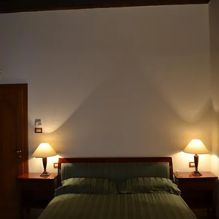 Palazzo Bortolan Πανσιόν Τρεβίζο